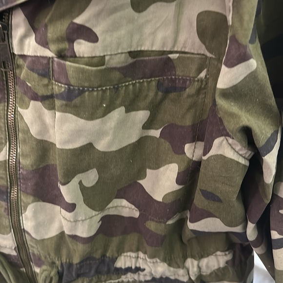 Jacket - Picture 2 of 3